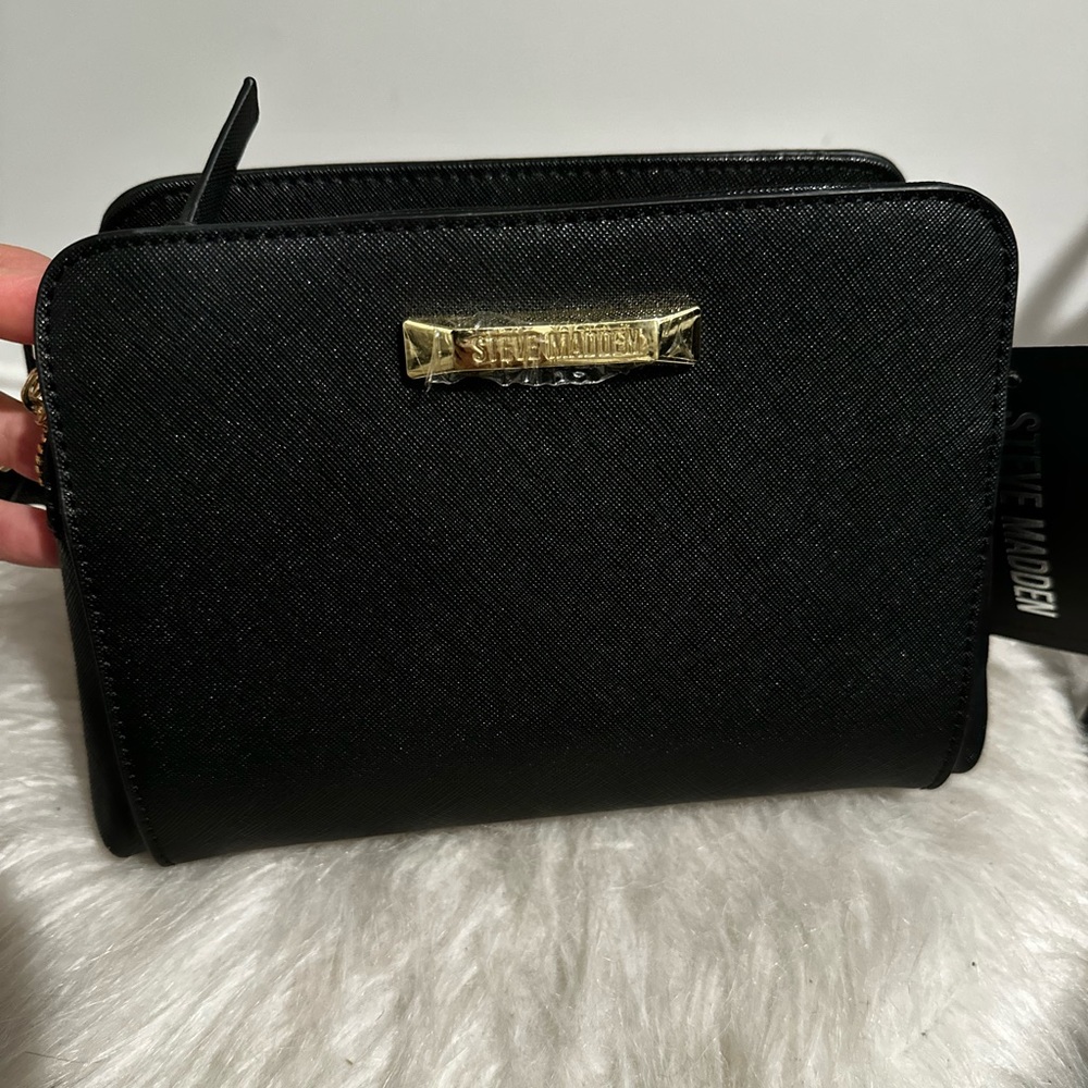 Crossbody bag